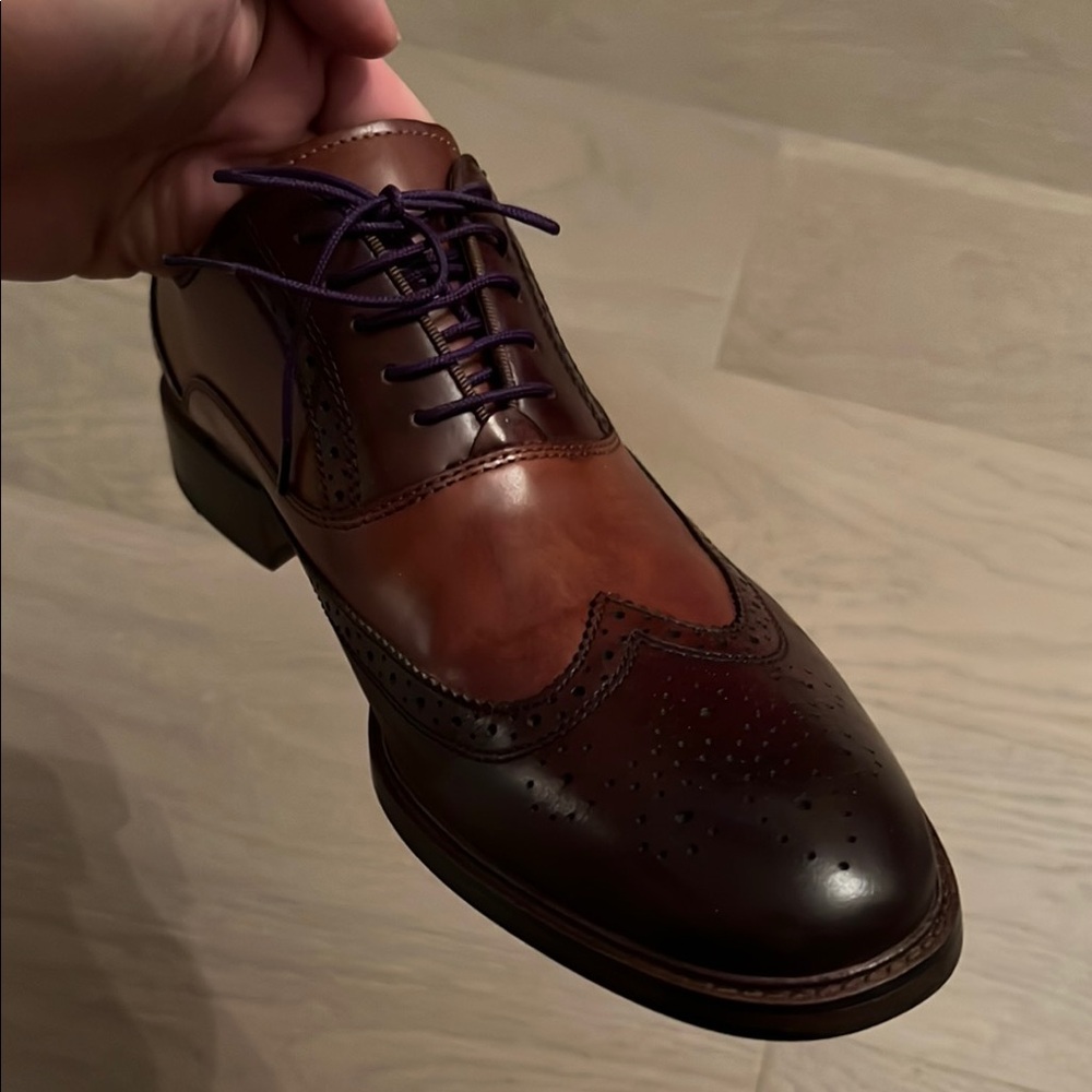Aldo Brown Leather Oxford Shoes with Brogue Detailing - Picture 3 of 8